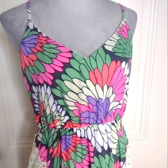 Judith March Floral Maxi Dress Size L Crochet Details Racer Back - Picture 4 of 7